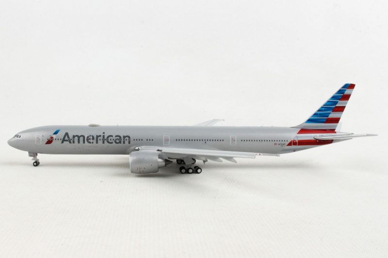 Gemini Jets American Airlines 777-300ER Model
